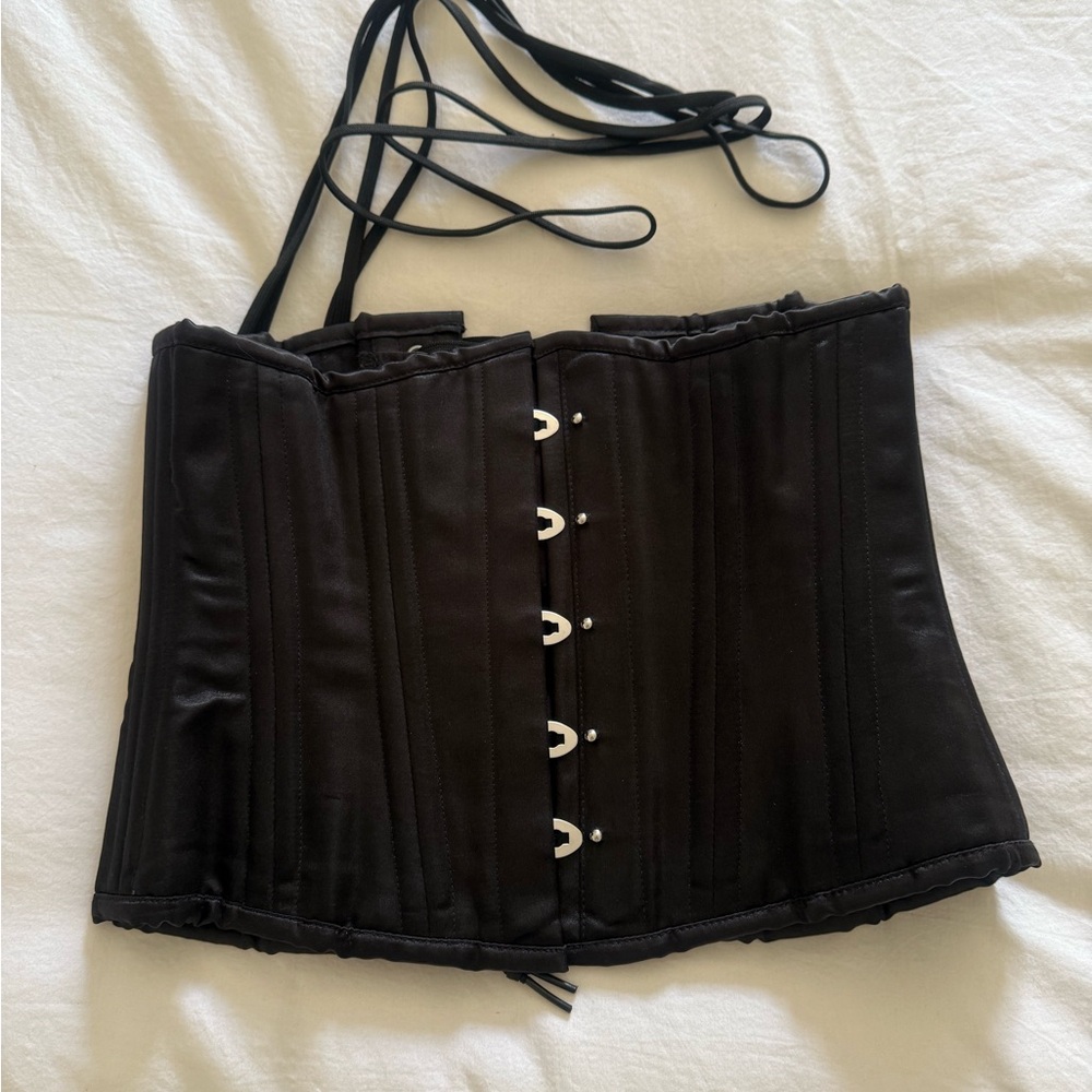 Classic Underbust Black Corset size 26”